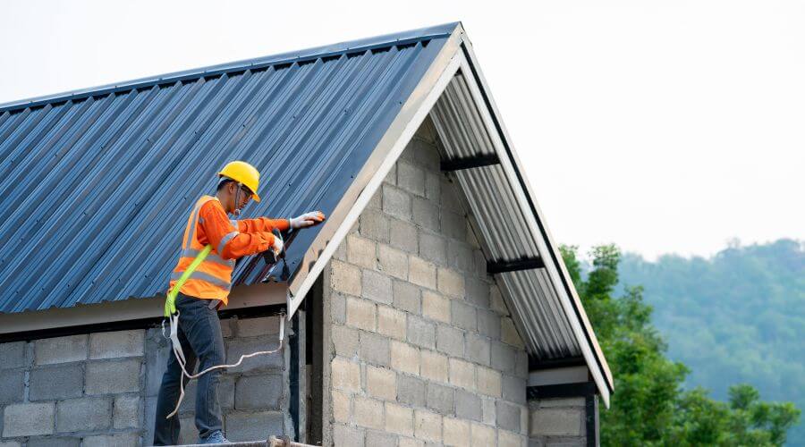 Expert top industrial roofings services in Campton, KY